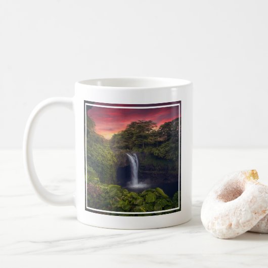 Waterval | Rainbow-Herfsten, Hilo, Hawaii Koffiemok (Met donut)