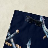 Waterverf Anchors Navy Blue Strandlaken (In situ)