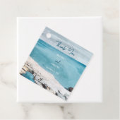Waterverf Beach Ocean Waves Monogram Weddenschap Bedankjes Labels (In situ)