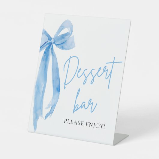 Waterverf Elegant Dusty Blue Bow Dessert Bar Sign Reclamebord Met Voetstuk (Voorkant)