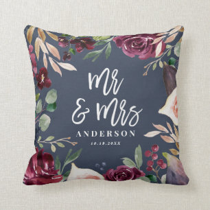 Waterverf floral + script bruiloft Mr & Mrs Kussen