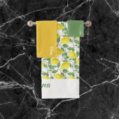 Waterverf geel citroenmotief groene bladnaam bad handdoek