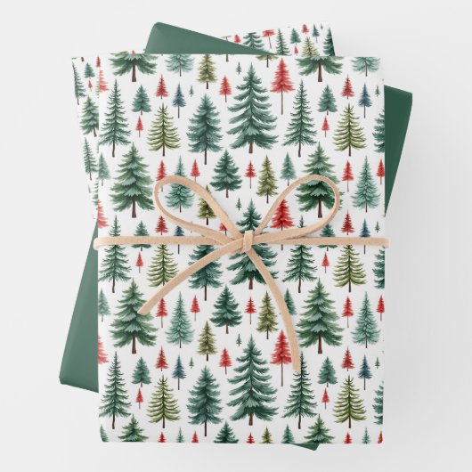 Waterverf kerstbomen op wit inpakpapier vel (In situ)