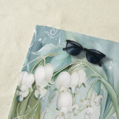 Waterverf Lily van de Valley Beach Handdoek (In situ)