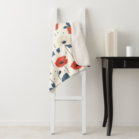 Waterverf Poppies Pattern – Rood, Blauw & Wit Sherpa Deken (In situ)