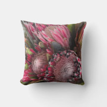 Waterverf Protea Bouquet Outdoor Pillow