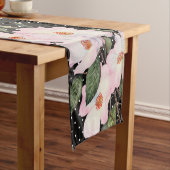 Waterverf roze witte rozen zwarte witte pooldots korte tafelloper (Voorbeeld)