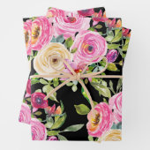 Waterverf Rozen in roze en crème op zwart Inpakpapier Vel (In situ)