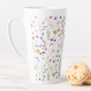 Waterverf wilde bloemen en vlinders patroon latte mok