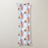 Wave riding happy pug dog on surfboard lichaamskussen (Achterkant (Verticaal))