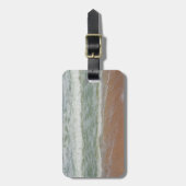 Waves op het tropische Afbeelding van het strand Bagagelabel (Voorkant verticaal)