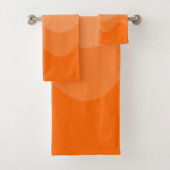 Wavey Stripe Modern Bad Handdoek (Insitu)