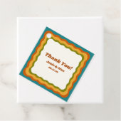 Wavy Border Retro 70s Dank je bruiloft Bedankjes Labels (In situ)