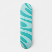 Wavy Loops Retro Abstract Patroon in Aqua Blauwgro Skateboard (Voorkant)