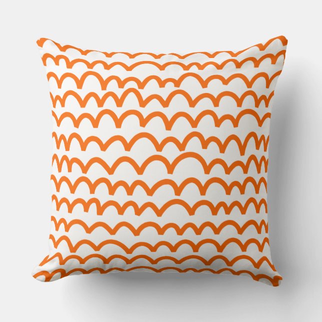 Wavy Pattern - Oranje op White Kussen (Voorkant)