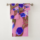 Wax Flower Bath Towel – Australian Native Floral B (En situation)