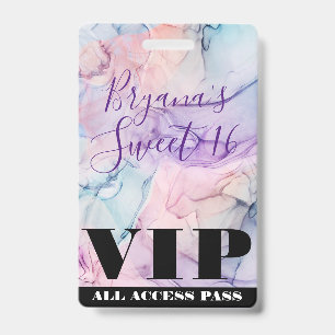 Wazige Ethische Pastel Waterverf Verjaardag VIP Badge