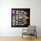 We are all humen wandkleed (In Situ (horizontaal))