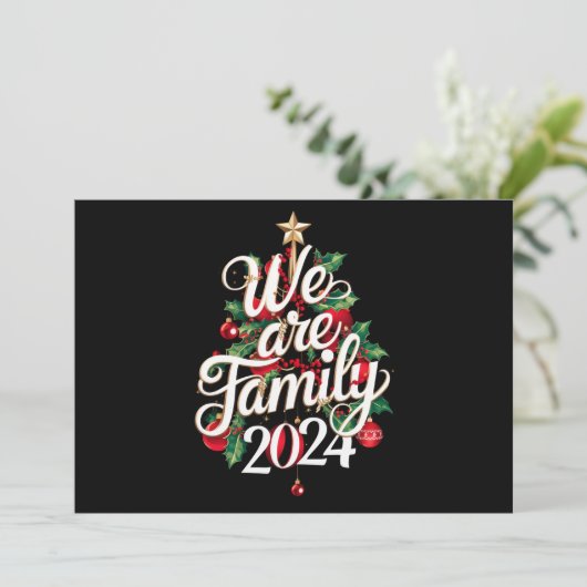 We Are Family Kerst 2024 Matching Pyjama  Feestdagenkaart (Staand voorkant)