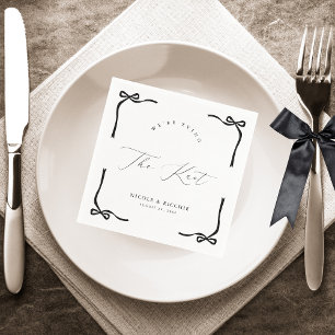 We binden de Black Knot Bow Engagement Party Servet