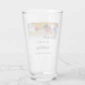 We doen het - Het zoenen van een paar op een weide Glas (Achterkant)