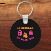 We Draag roze pompoen geest Halloween borstkanker Sleutelhanger (Voorkant)