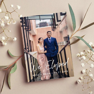 We Eloped Minimalistisch Script Custom Trouwfoto Aankondiging
