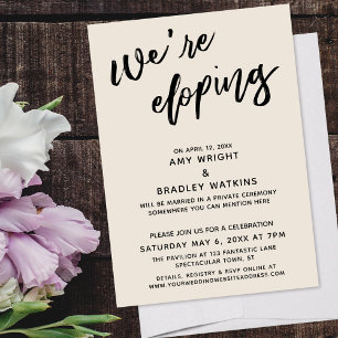 We gaan ervandoor Moderne handgeschreven typografi Kaart