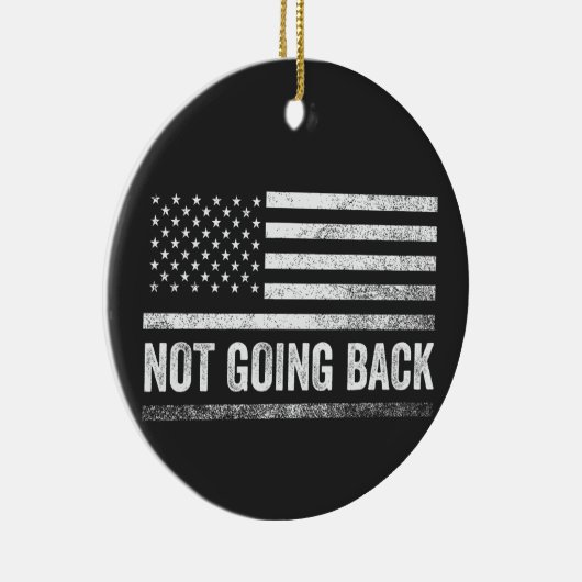 We gaan niet terug Harris Walz Verkiezing Keramisch Ornament (Rechts)