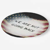 WE GAAN NIET TERUG PAPIEREN BORDJE (Gekanteld)