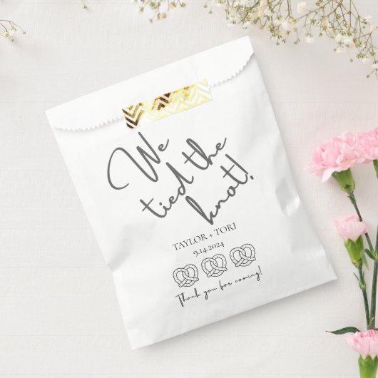 We hebben de knoop doorgehakt! Trouwfeest Late Nig Bedankzakje (Gezegeld)