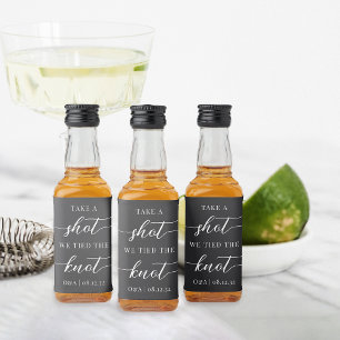 We hebben de 'Knot Wedding Favor' verboden Likeurfles Etiket
