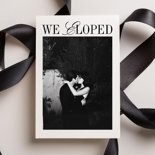 We hebben een stijlvolle, moderne minimalistische  aankondiging