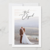 We hebben Elegant Calligraphy Script Weduwfoto gem Aankondiging (Voorkant)