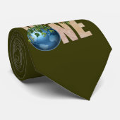 We hebben er maar één stropdas (Opgerold)