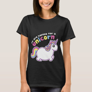 We hopen op een Unicorn Black Matrier Shirt