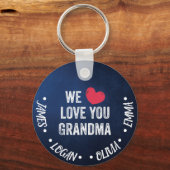 We houden van je oma, Aangepaste Namen Sleutelhanger (Voorkant)