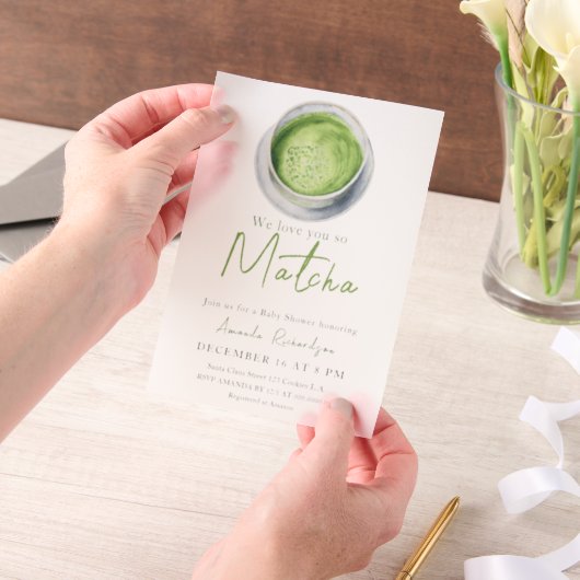 We houden zoveel van je Matcha Baby Shower Vellum Uitnodigingen (Draagbaar)