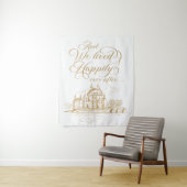 We lived happily ever after royal backdrop wandkleed (In situ)