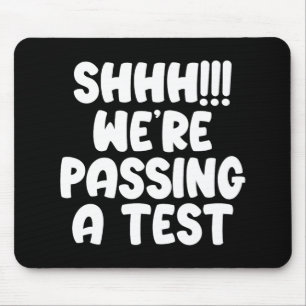 We pingen een test grappige test dag 2024 testen l muismat