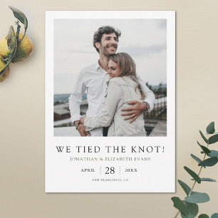 We sloten het Knot Modern Photo Elopement Wedding Aankondiging