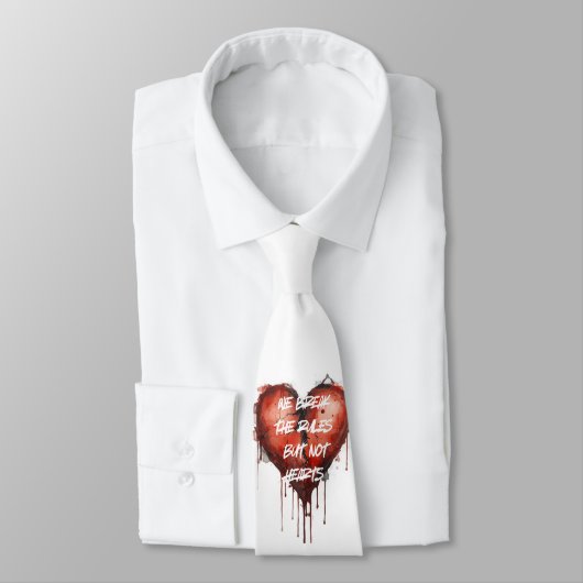 We verbreken de regels maar niet de hartband stropdas (Gebonden)