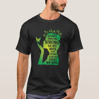 We weten niet hoe sterk we een groene geestelijke t-shirt