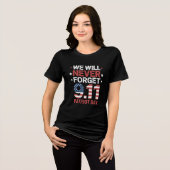 We Will Never Forget Patriot Day Tri-Blend Shirt (Voorkant volledig)