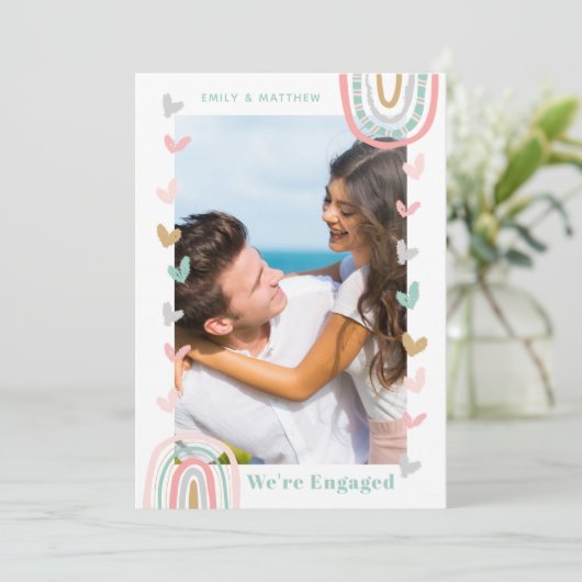 We zijn een 'Engaged Photo Modern Engagement Party Kaart (Staand voorkant)