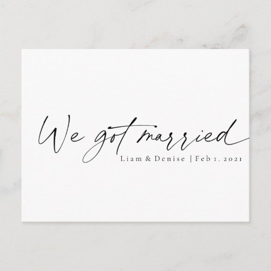 We zijn getrouwd met Elegant Script Minimal Announ Briefkaart (Voorkant)