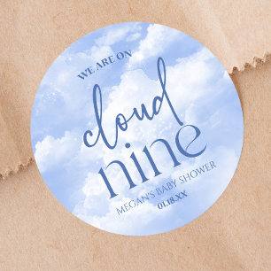 We zijn op Cloud Nine Blue Baby shower Ronde Sticker