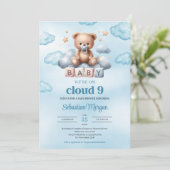 We zijn op wolk negen bruine jongen teddybeer op w kaart (Staand voorkant)