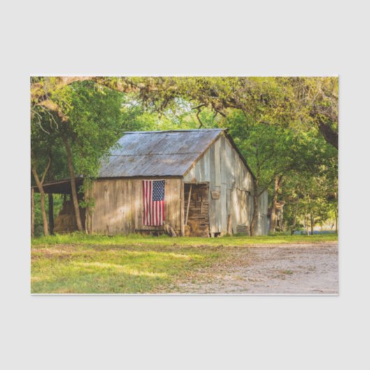 Weathered Barn met een Amerikaanse vlag Tissuepapier (Voorkant)