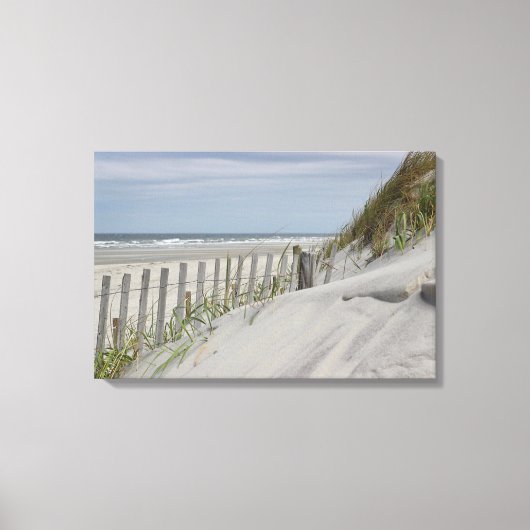 Weatherfence en zandduinen op het strand canvas afdruk (Voorkant)